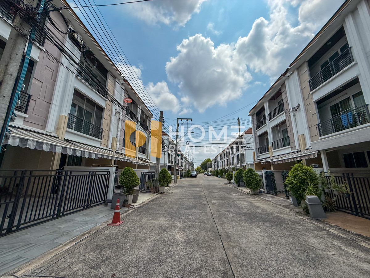 บ้านกลางเมือง เอส เซนต์ ศรีนครินทร์ / 4 ห้องนอน (เช่า), Baan Klang Muang S - Sense Srinakarin / 4 Bedrooms (FOR RENT) GNG046
