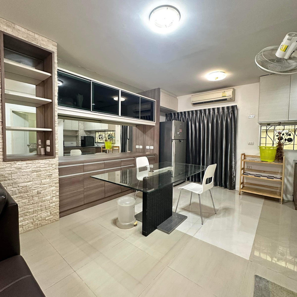 ทาวน์พลัส เกษตร - นวมินทร์ / 3 ห้องนอน (ขายพร้อมผู้เช่า), Town Plus Kaset - Nawamin / 3 Bedrooms (SALE WITH TENANT) MNT009