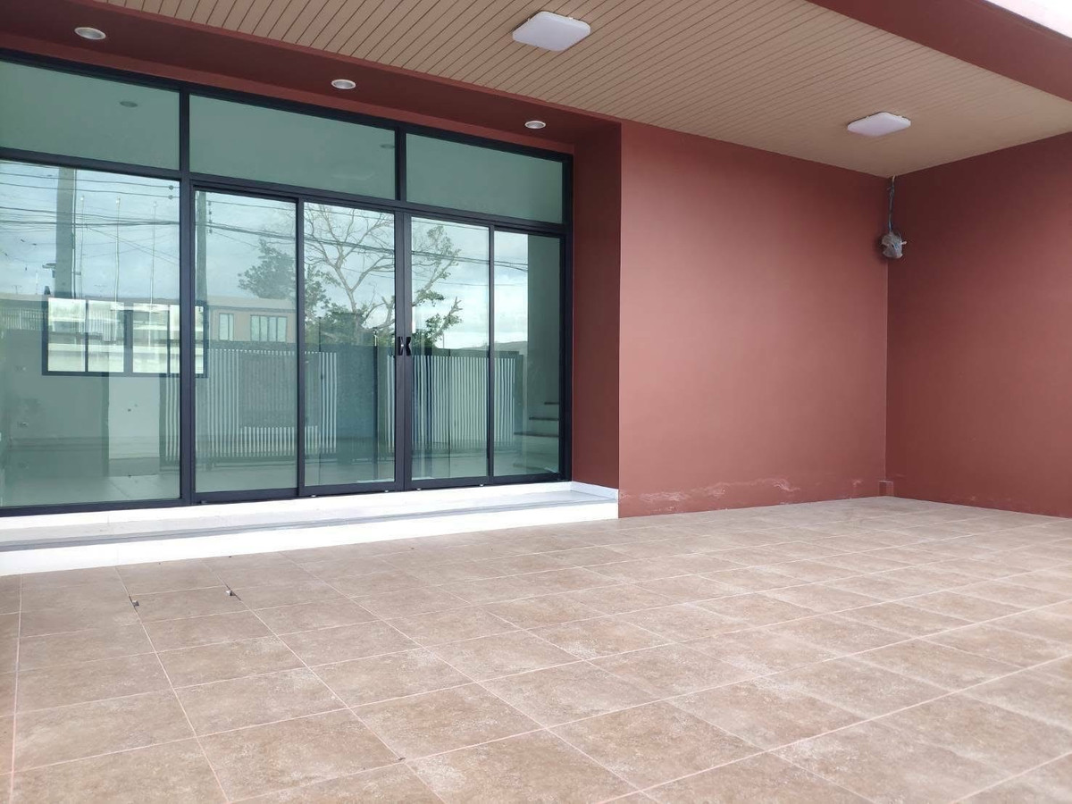 ทาวน์โฮม นวมินทร์ 70 แยก 6 / 3 ห้องนอน (ขาย), Townhome Nawamin 70 Soi 6 / 3 Bedrooms (FOR SALE) MNT013