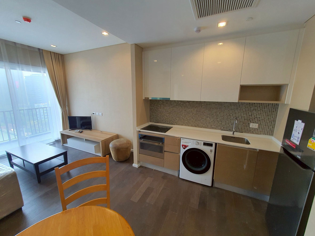 The Saint Residences / 2 Bedrooms (ขายพร้อมผู้เช่า), เดอะ เซนต์ เรสสิเด้นเซส / 2 ห้องนอน (ขายพร้อมผู้เช่า) JSMN090