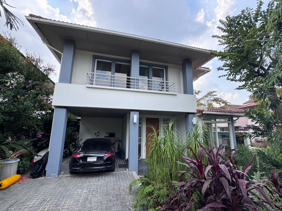 Bangkok Villa ประดิษฐ์มนูธรรม 3 / 3 ห้องนอน (ขาย), Bangkok Villa Praditmanutham 3 / 3 Bedrooms (FOR SALE) MNT038