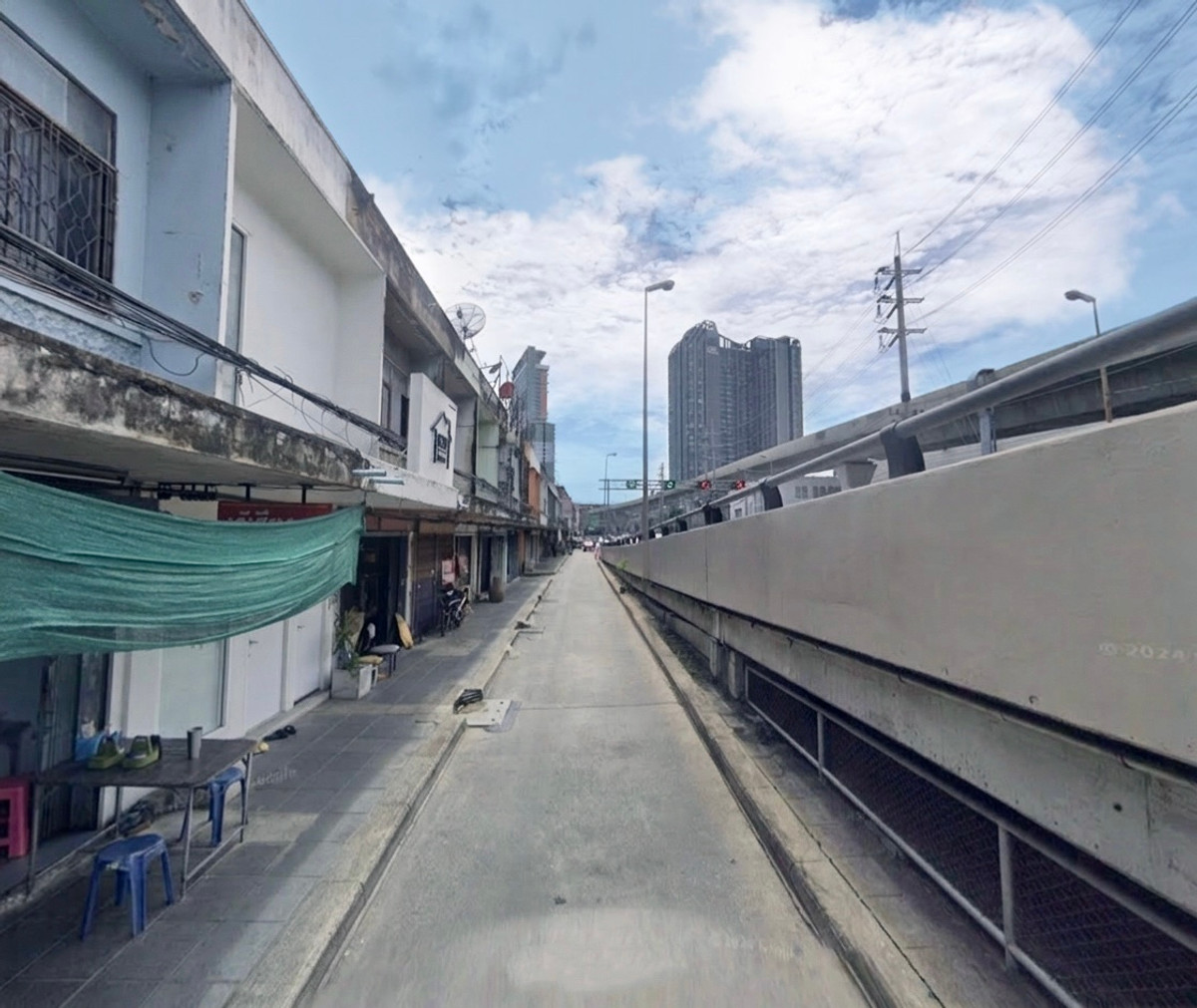 อาคารพาณิชย์ ถนนประชาราษฎร์ สาย 2  / 2 ห้องนอน (ขาย), Commercial Building Pracha Rat Sai 2 Road / 2 Bedrooms (FOR SALE) BNS015