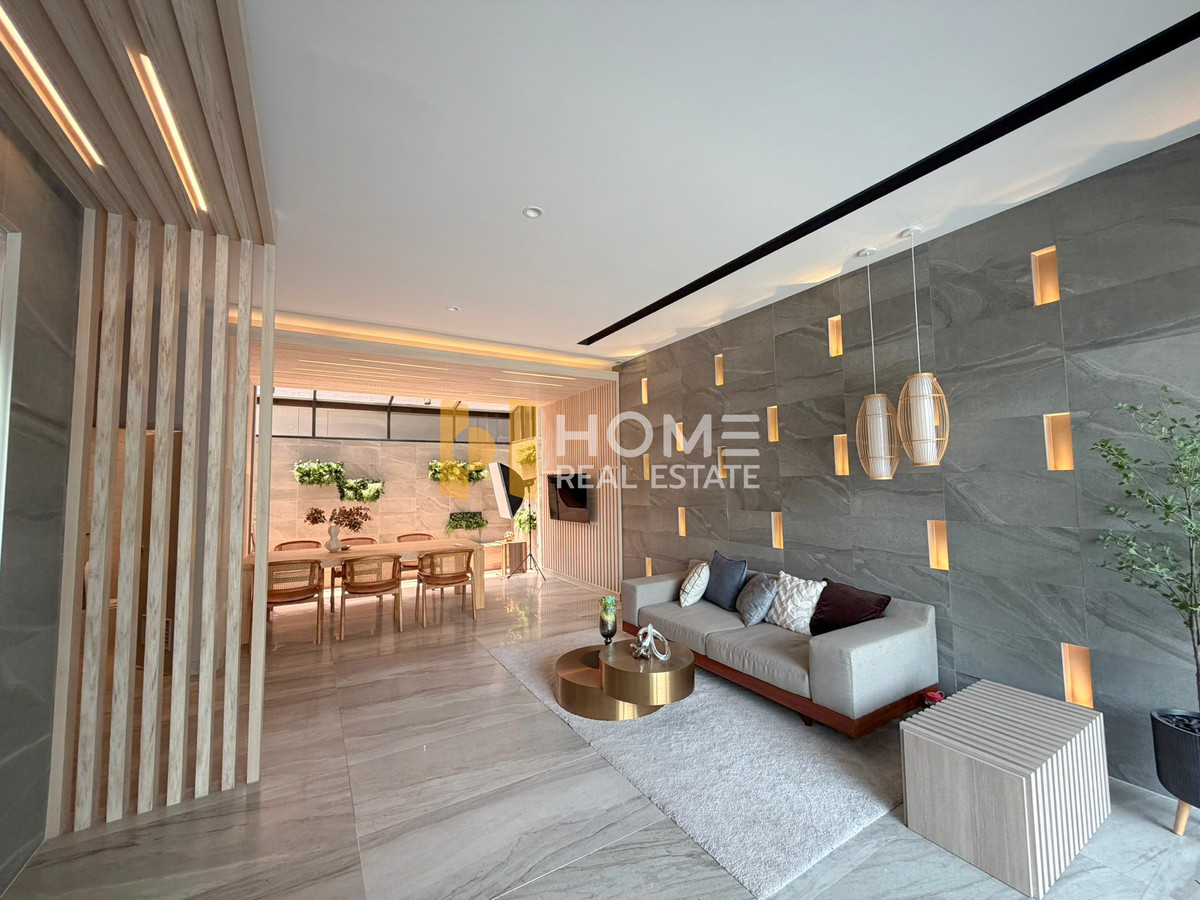 พรีเมี่ยม เพลส มิกซ์ นวมินทร์ / 4 ชั้น (ขาย), Premium Place Mix Nawamin / 4-Storey (FOR SALE) MNT042