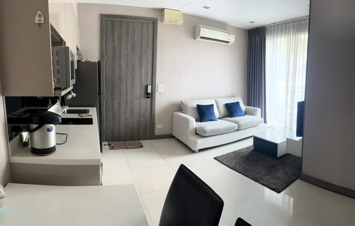 Trapezo Sukhumvit 16 / 2 Bedrooms (SALE WITH TENANT), ทราพีโซ สุขุมวิท 16 / 2 ห้องนอน (ขายพร้อมผู้เช่า) BJ114