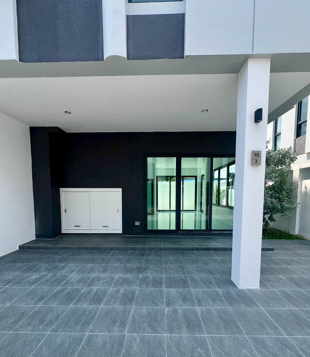 คิงส์สัน สุขุมวิท 101/1 / 3 ห้องนอน (ขาย), Kingson Sukhumvit 101/1 / 3 Bedrooms (FOR SALE) GNG057