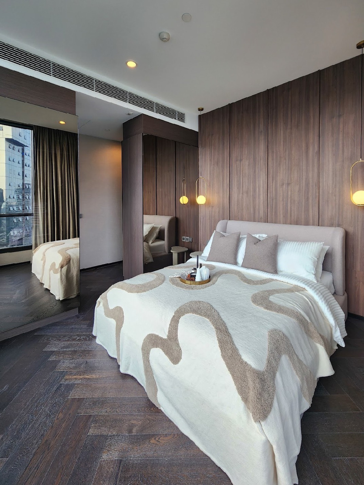 The Esse Sukhumvit 36 / 2 Bedrooms (FOR RENT), ดิ เอส สุขุมวิท 36 / 2 ห้องนอน (เช่า) NA098