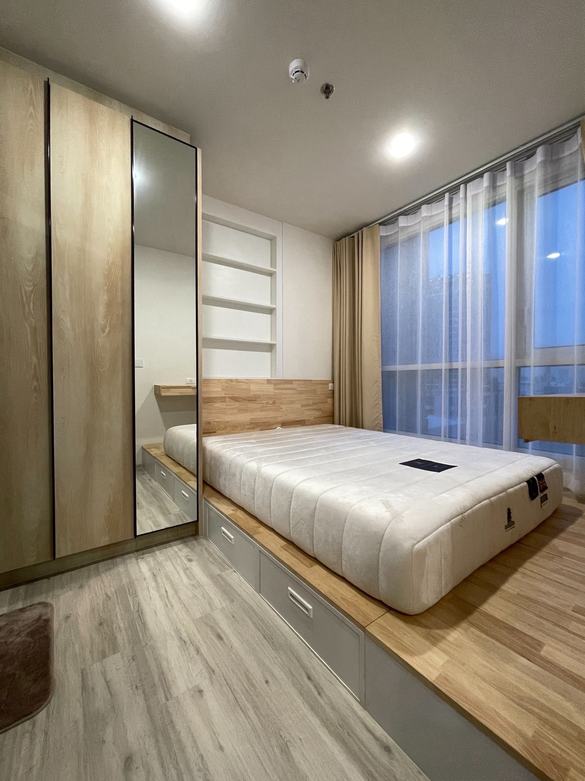 XT Huaikhwang / 1 Bedroom (SALE WITH TENANT), เอ็กซ์ที ห้วยขวาง / 1 ห้องนอน (ขายพร้อมผู้เช่า) JSMN093