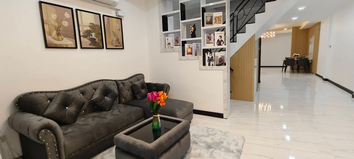 หมู่บ้านฉัตรแก้ว กรุ๊ป เฟส1 / 2 ห้องนอน (ขาย), Chatkaew Group Village Phase 1 / 2 Bedrooms (FOR SALE) BEWN141