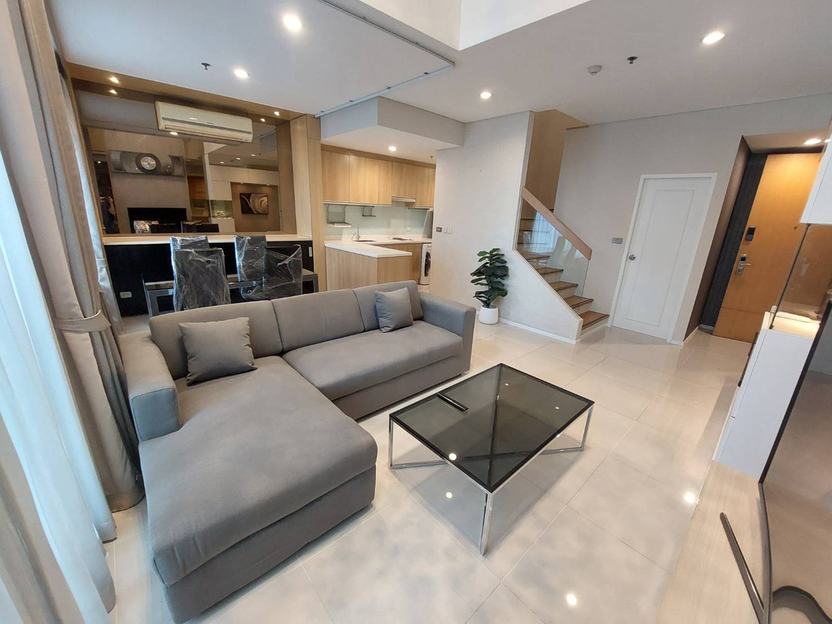 Villa Asoke / Duplex 1 Bedroom (SALE WITH TENANT), วิลล่า อโศก / ดูเพล็กซ์ 1 ห้องนอน (ขายพร้อมผู้เช่า) TARN311