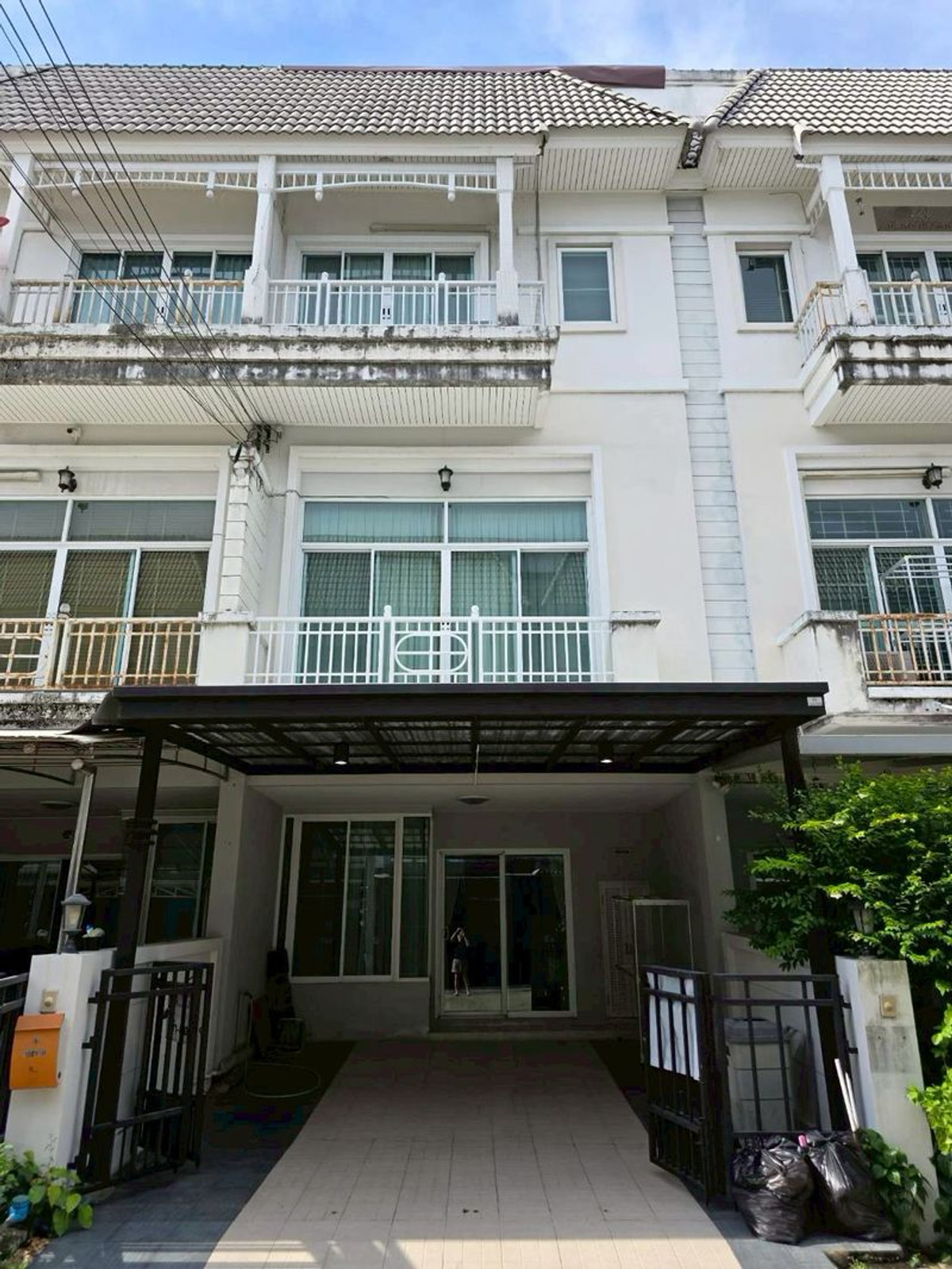 The Metro Rama 9 / 3 Bedrooms (FOR SALE), เดอะ เมโทร พระราม 9 / 3 ห้องนอน (ขาย) FON301