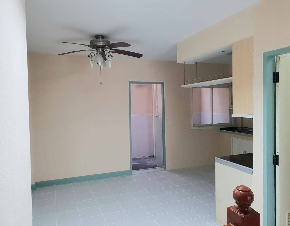 หมู่บ้านปรัชญาโฮมทาวน์ นวลจันทร์ 36 / 4 ห้องนอน (ขาย), Pradya Hometown Nuanchan 36 / 4 Bedrooms (FOR SALE) MNT055