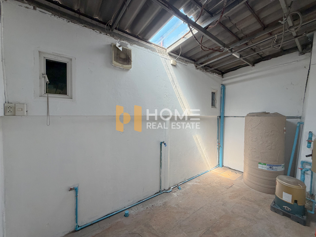 ทาวน์เฮ้าส์ นวมินทร์ 72 / 2 ห้องนอน (ขาย), Townhouse Nawamin 72 / 2 Bedrooms (FOR SALE) MNT041