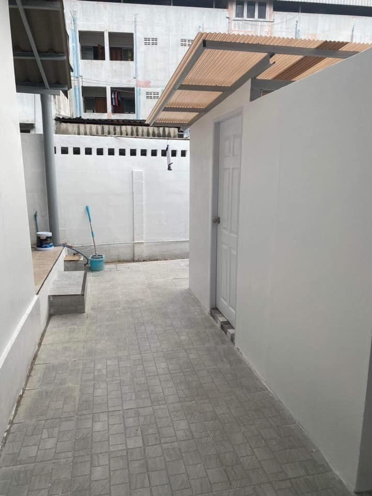 บ้านเดี่ยว ซอยนาคนิวาส 21 / 2 ห้องนอน (ขาย), Single House Soi Nakniwat 21 / 2 Bedrooms (FOR SALE) FAHS049