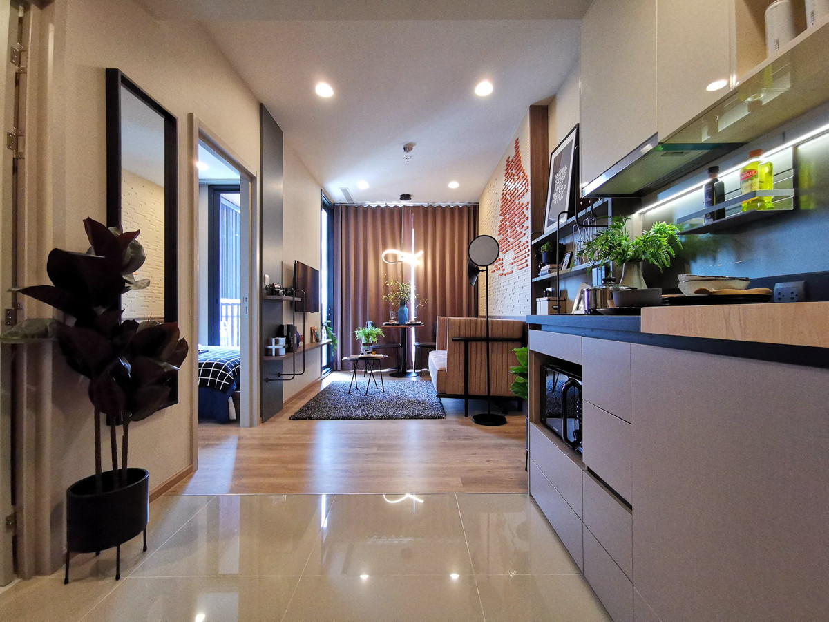 Oka Haus Sukhumvit 36 / 1 Bedroom (SALE WITH TENANT), โอกะ เฮ้าส์ สุขุมวิท 36 / 1 ห้องนอน (ขายพร้อมผู้เช่า) NA045