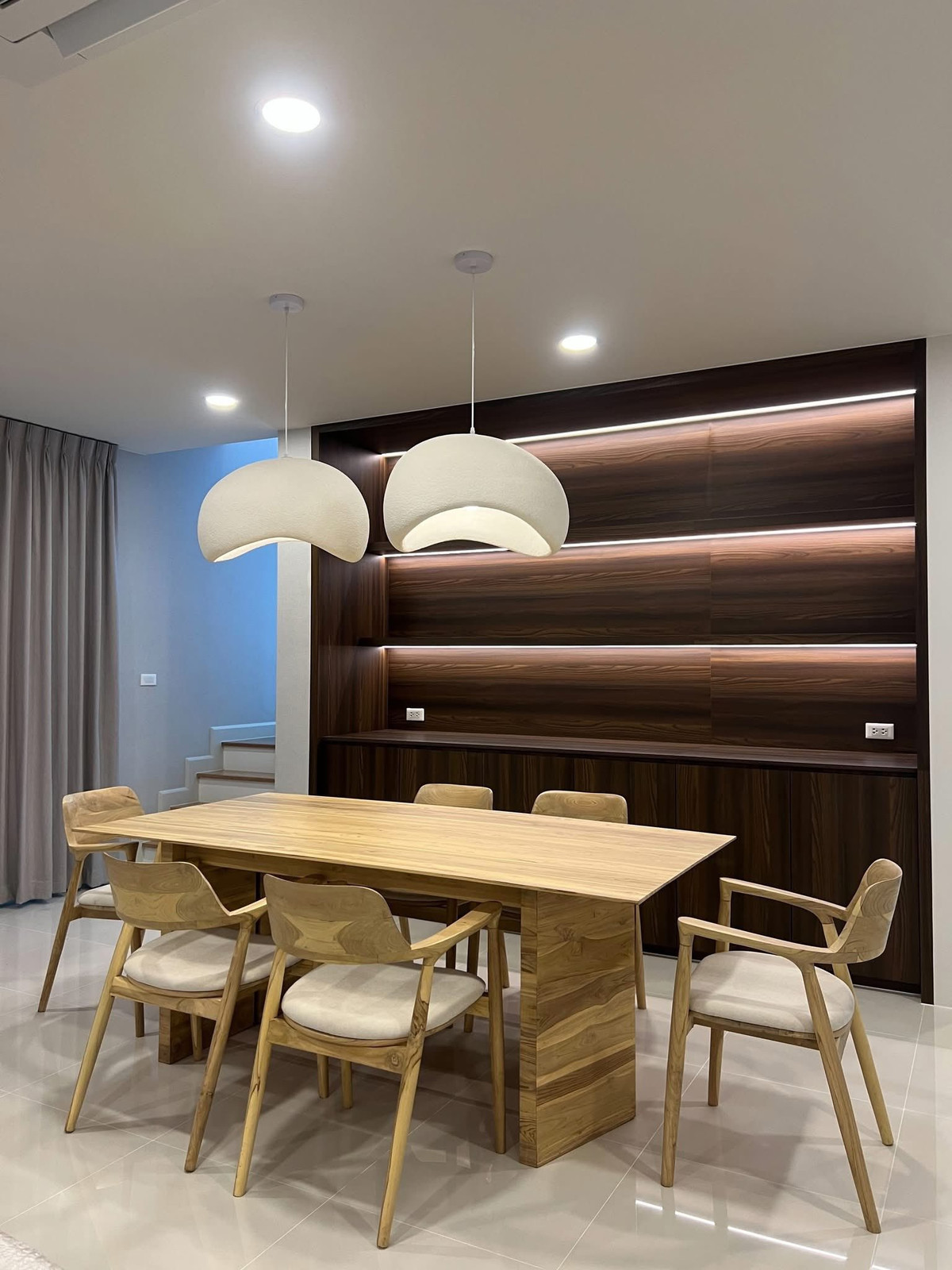 เซนโทร บางนา เฟส 2 / 4 ห้องนอน (เช่า), Centro Bangna Phase 2 / 4 Bedroom (FOR RENT) YOK134