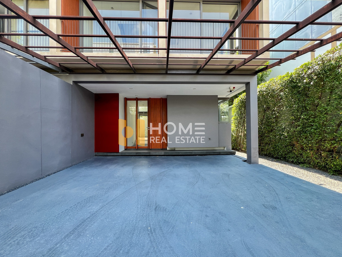 ทาวน์โฮมดีไซน์โมเดิร์น หลังมุม ใกล้ Ascot 🔥 เทพา รามคำแหง 118 / 3 ห้องนอน (ขาย), Dhepa Ramkhamhaeng 118 / 3 Bedrooms (FOR SALE) BZD147