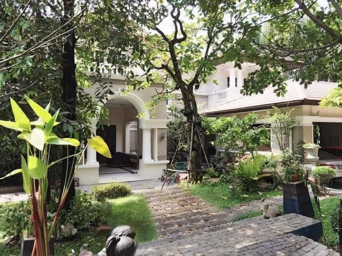 บ้านพร้อมที่ดิน ลดาวัลย์ รามอินทรา กม.2 / 4 ห้องนอน (ขาย), House with Land Ladawan Ramintra Km.2 / 4 Bedrooms (FOR SALE) TPM377