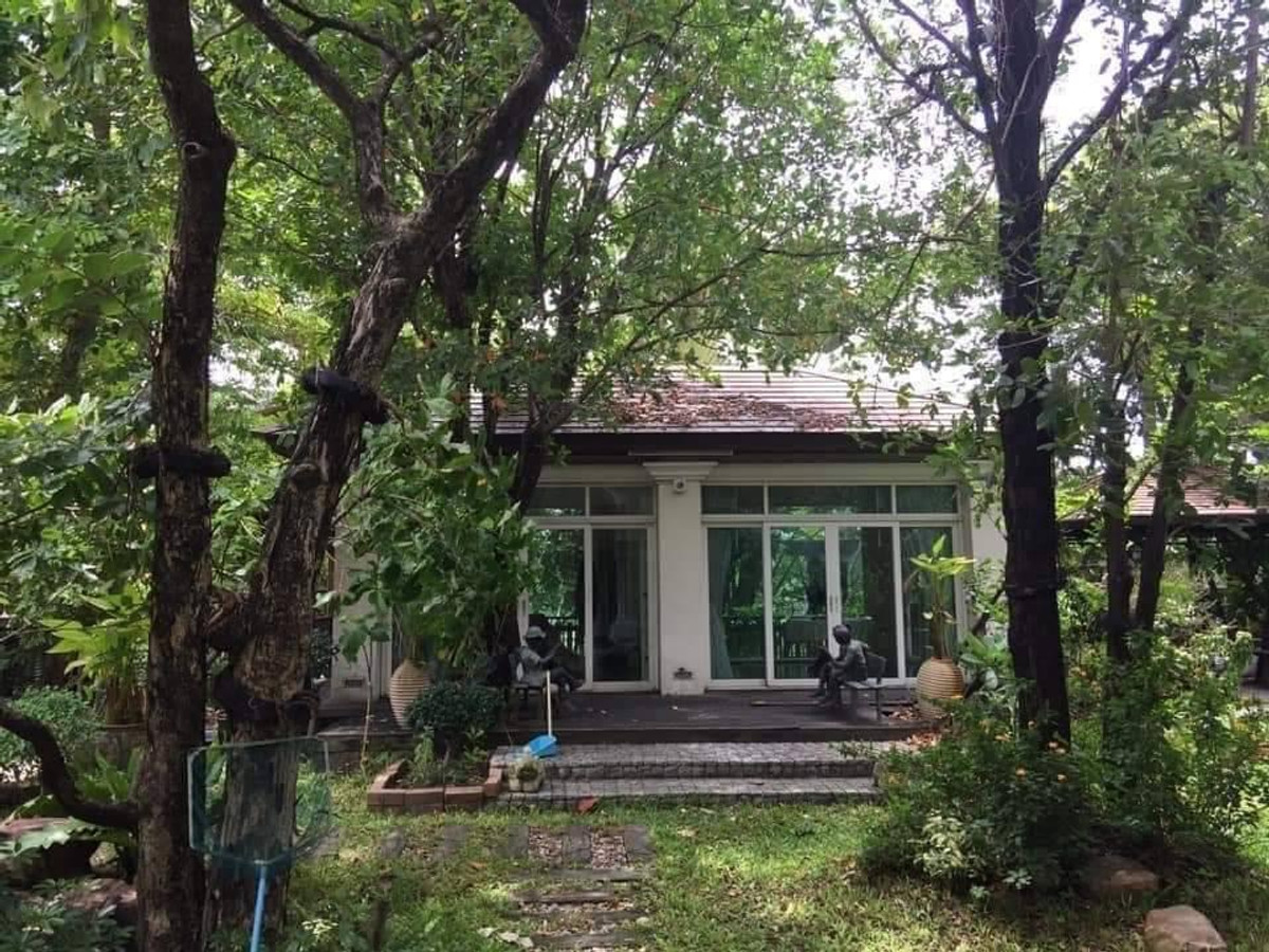 บ้านพร้อมที่ดิน ลดาวัลย์ รามอินทรา กม.2 / 4 ห้องนอน (ขาย), House with Land Ladawan Ramintra Km.2 / 4 Bedrooms (FOR SALE) TPM377