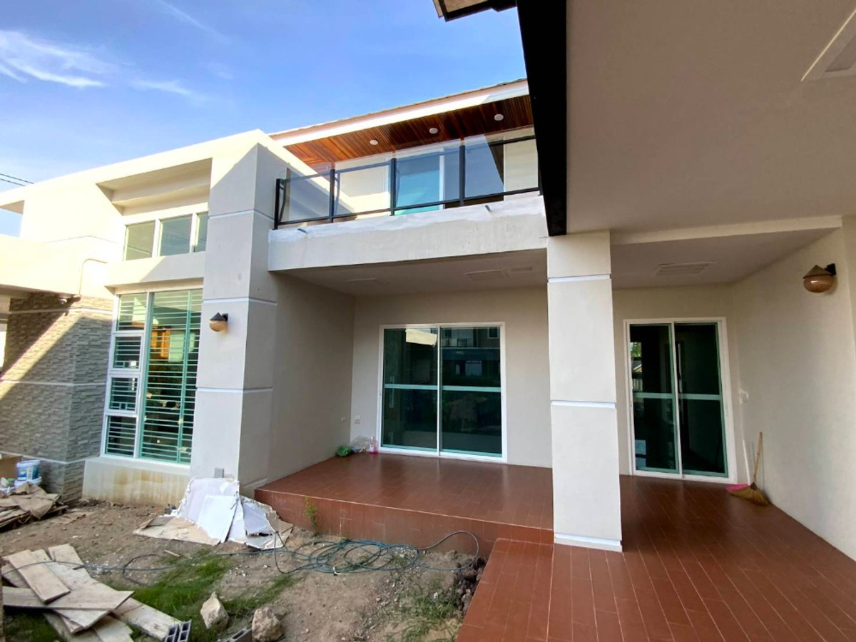 บ้านเดี่ยว 202 ตร.ว. ซอยปุณณวิถี 27 / 5 ห้องนอน (ขาย), Detached House 202 sq.w. Soi Punnawithi 27 / 5 Bedrooms (FOR SALE) GNG062
