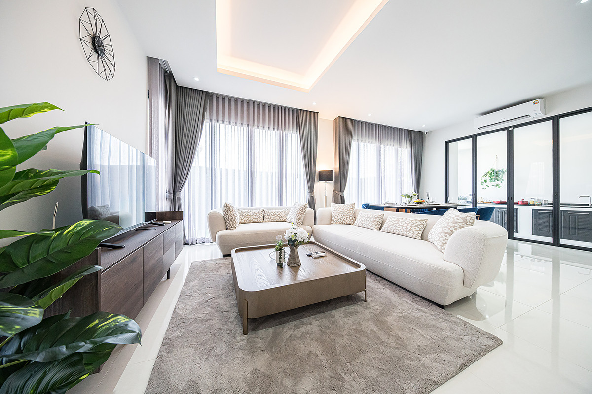 บ้านพร้อมที่ดิน ฟีล ทาวน์ ลาดพร้าว 101 / 4 ห้องนอน (ขาย), House With Land Feel Town Lat Phrao 101 Feel Town Lat Phrao 101 / 4 Bedrooms (FOR SALE) TPM380