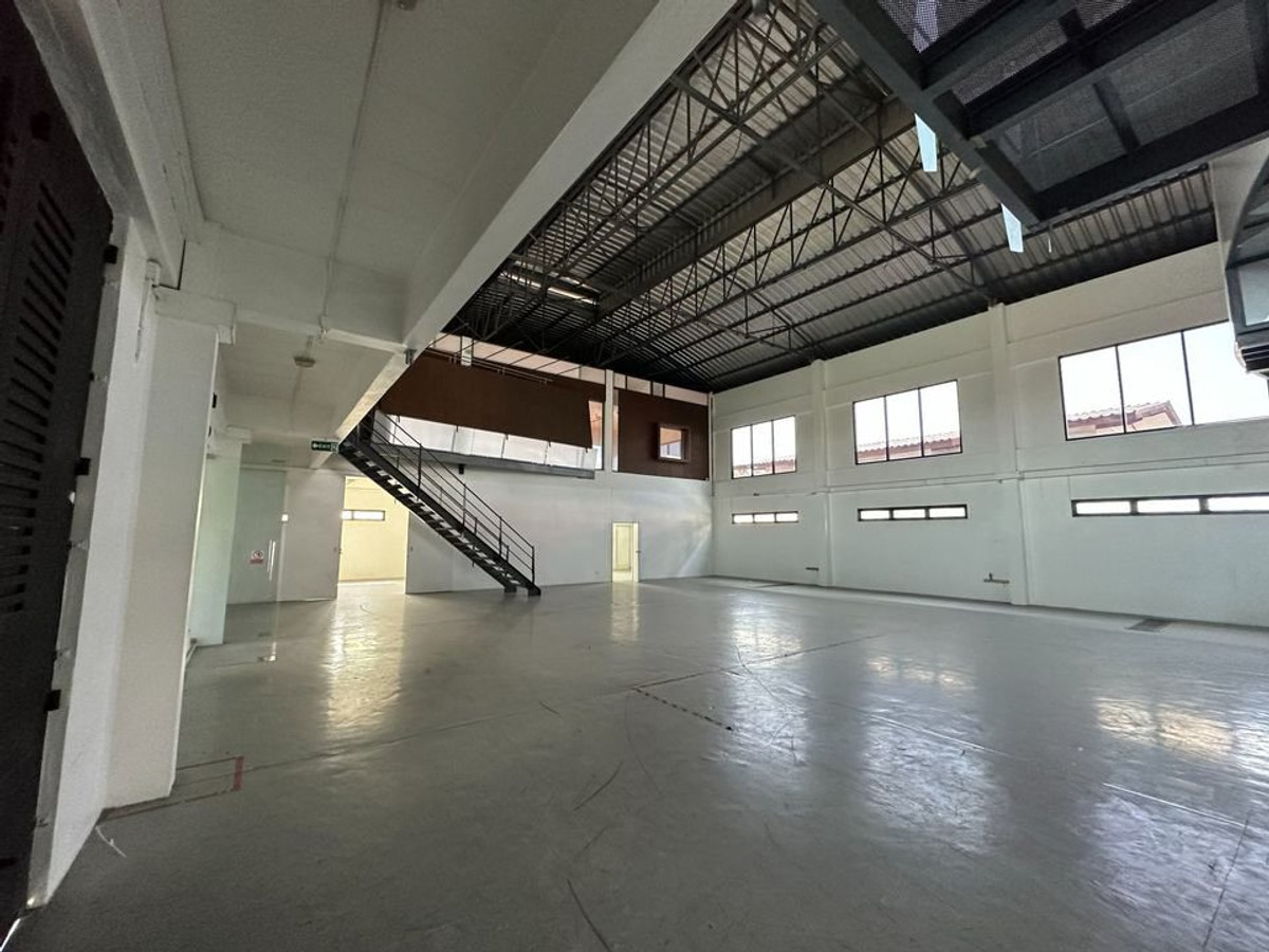 โกดัง สุขุมวิท 101 / 250 ตร.ว. (เช่า), Warehouse Sukhumvit 101 / 250 Sq.w. (FOR RENT) GNG065