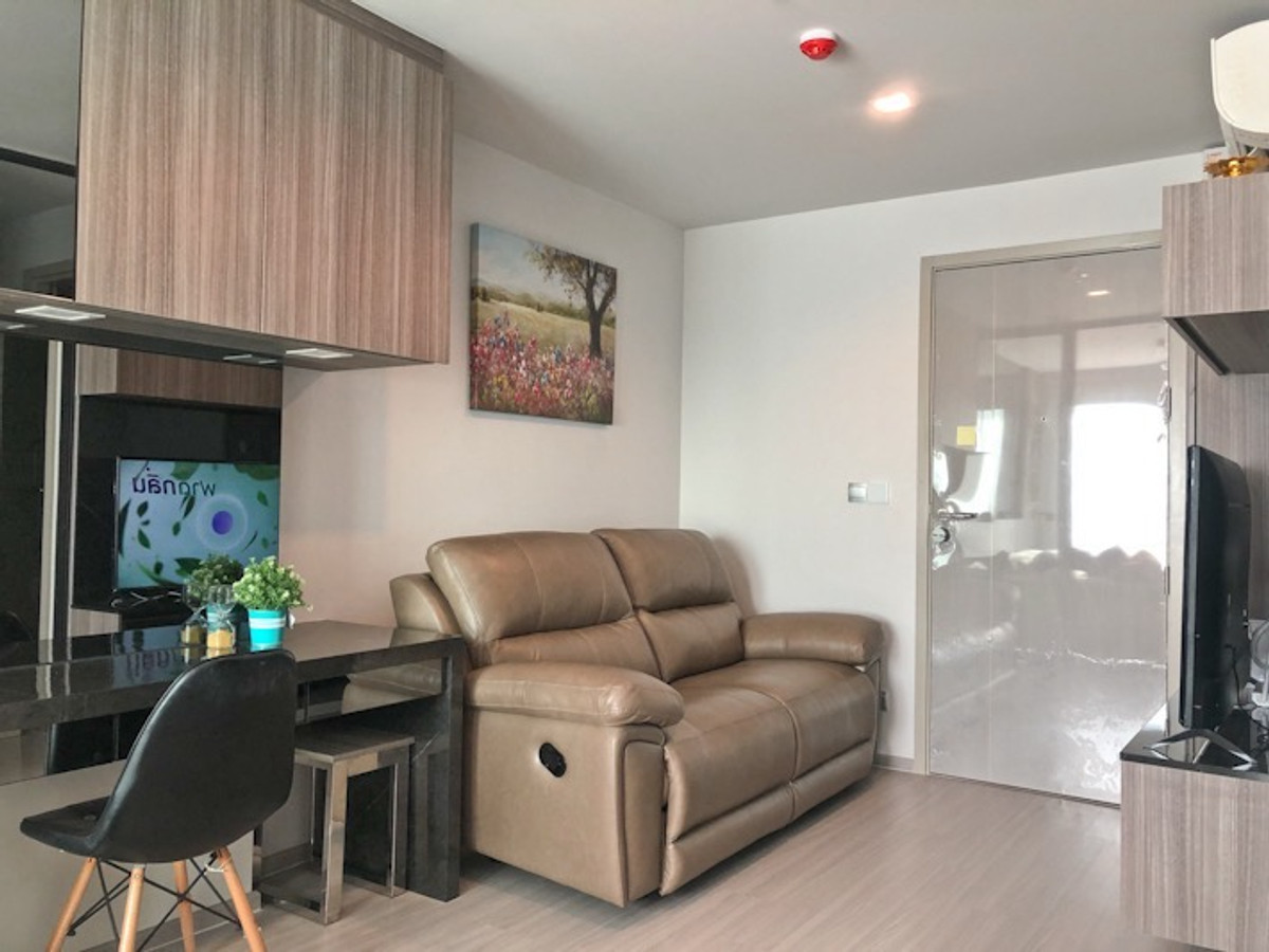 Life Ladprao / 2 Bedrooms (SALE WITH TENANT), ไลฟ์ ลาดพร้าว / 2 ห้องนอน (ขายพร้อมผู้เช่า) JSMN202