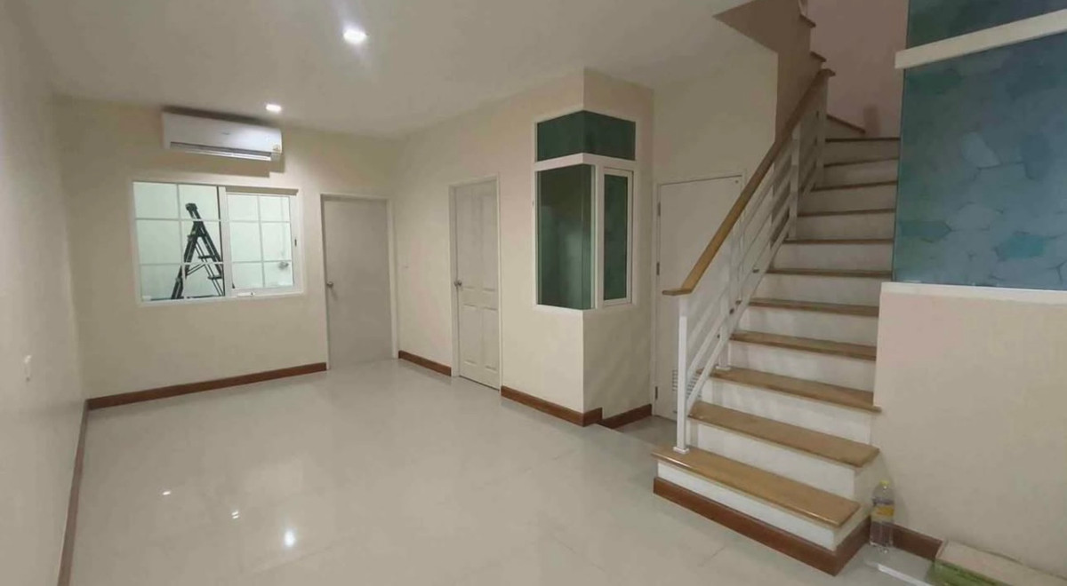 ทาวน์โฮม โกลเด้น ทาวน์ ลาดพร้าว - เกษตรนวมินทร์ / 4 ห้องนอน (ขาย),  Townhome Golden Town Ladprao - Kaset Nawamin / 4 Bedrooms (FOR SALE) MNT080