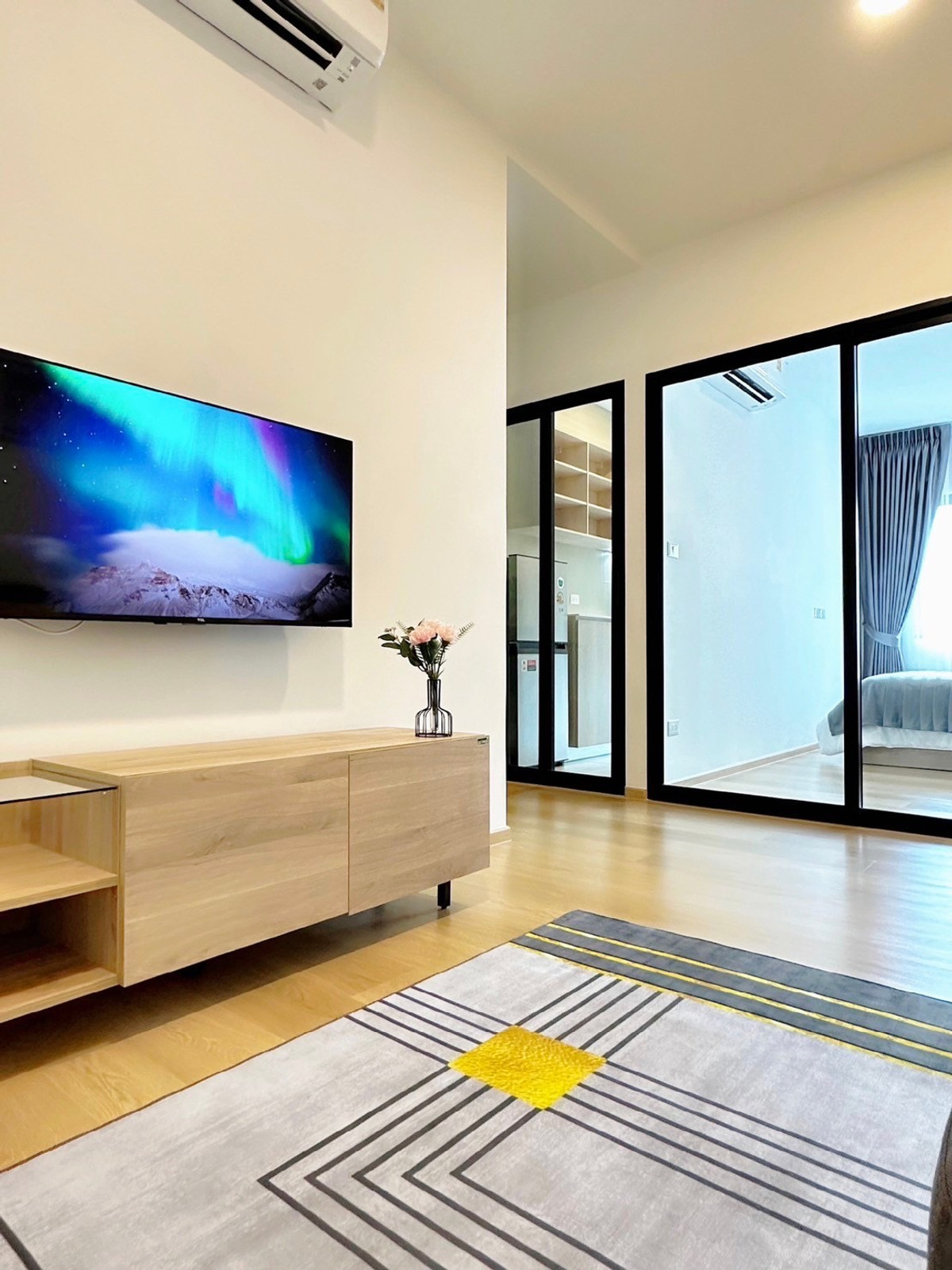 Chewathai Hallmark Ladprao - Chokchai 4 Phase 2 / 1 Bedroom (SALE WITH TENANT), ชีวาทัย ฮอลล์มาร์ค ลาดพร้าว - โชคชัย 4 เฟส 2 / 1 ห้องนอน (ขายพร้อมผู้เช่า) PINP277