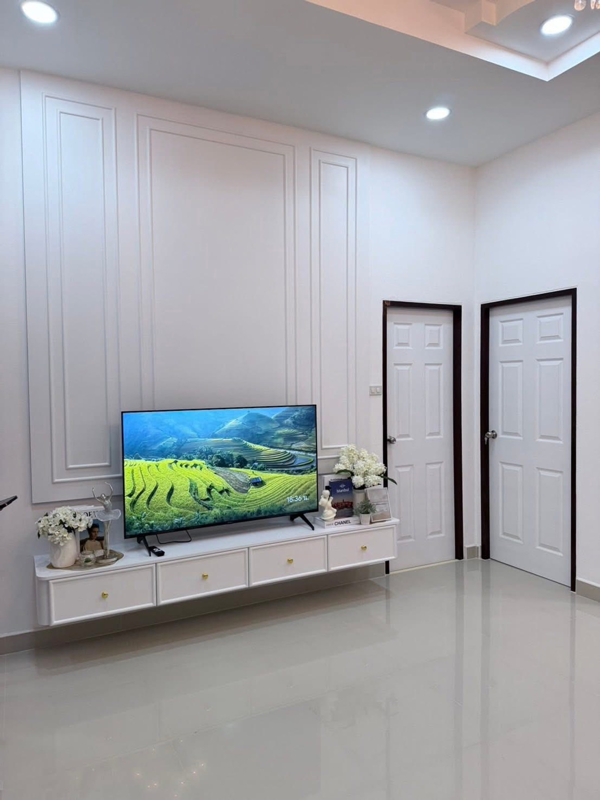 บ้านแฝด โชคชัย วิลเลจ 8 / 2 ห้องนอน (ขาย), Chokchai Village 8 / Semi-Detached House 2 Bedrooms (FOR SALE) BEWN167