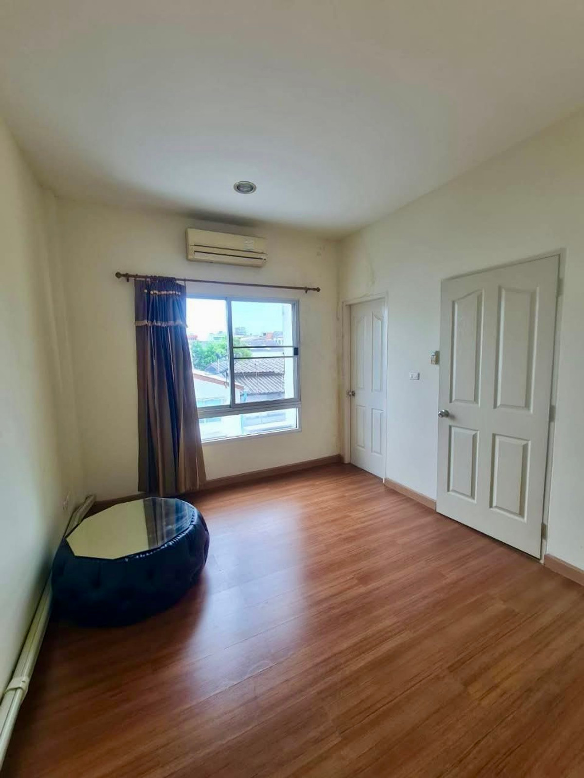 ทาวน์โฮม บ้านกลางเมือง เดอะรอยัล โมนาโค ศรีนครินทร์ - พัฒนาการ / 3 ห้องนอน (ให้เช่า), Baan Klang Muang The Royal Monaco Srinakarin - Pattanakarn / Townhome 3 Bedrooms (FOR RENT) GNG078