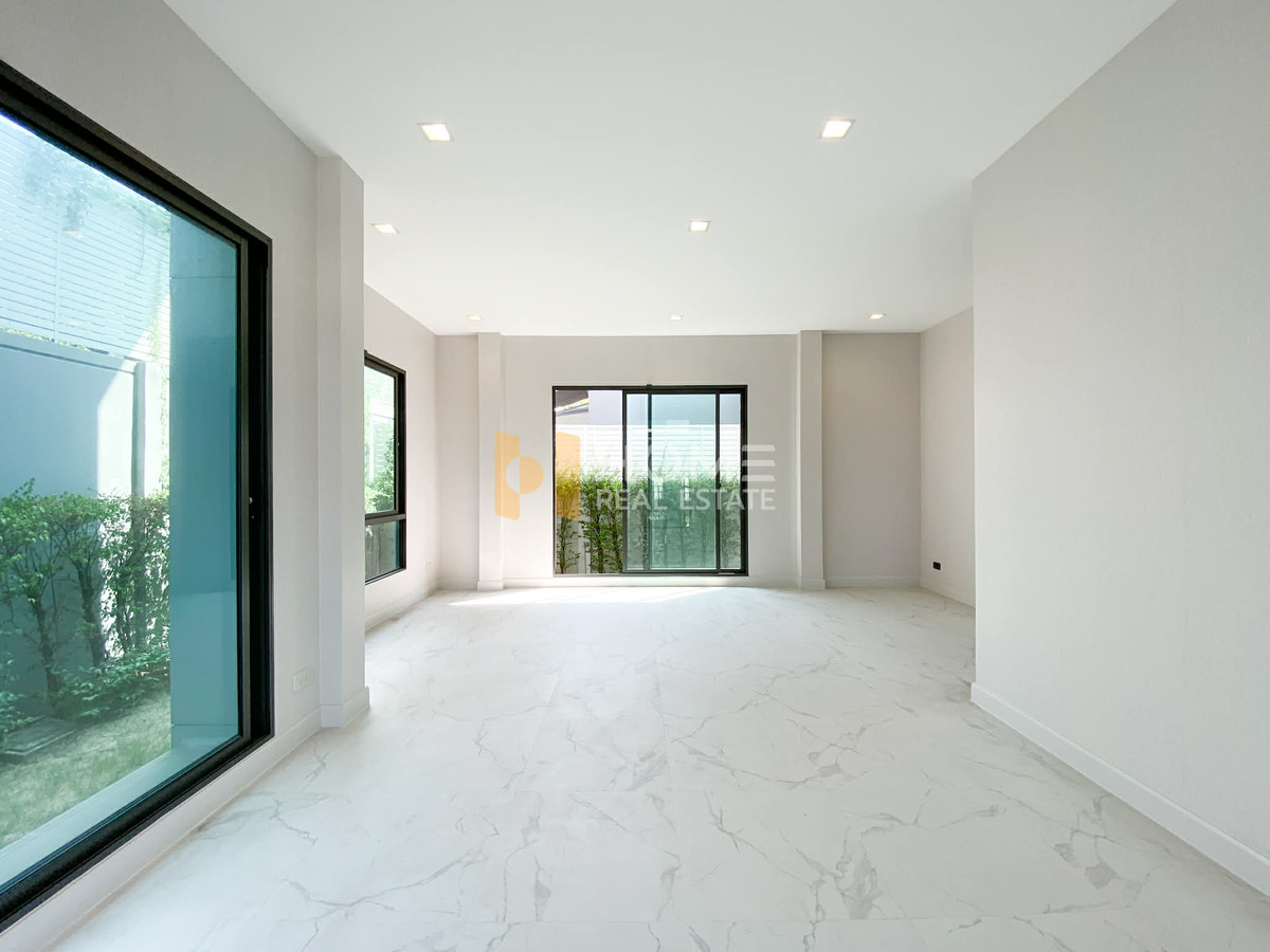 🏡 สุดคุ้มเหมือนได้บ้านมือ 1 หลังมุม ราคานี้ไม่มีหลุดมาบ่อยๆ🔥 บางกอก บูเลอวาร์ด พระราม 5 / 4 ห้องนอน (ขาย), Bangkok Boulevard Rama 5 / 4 Bedrooms (FOR SALE) BALL303