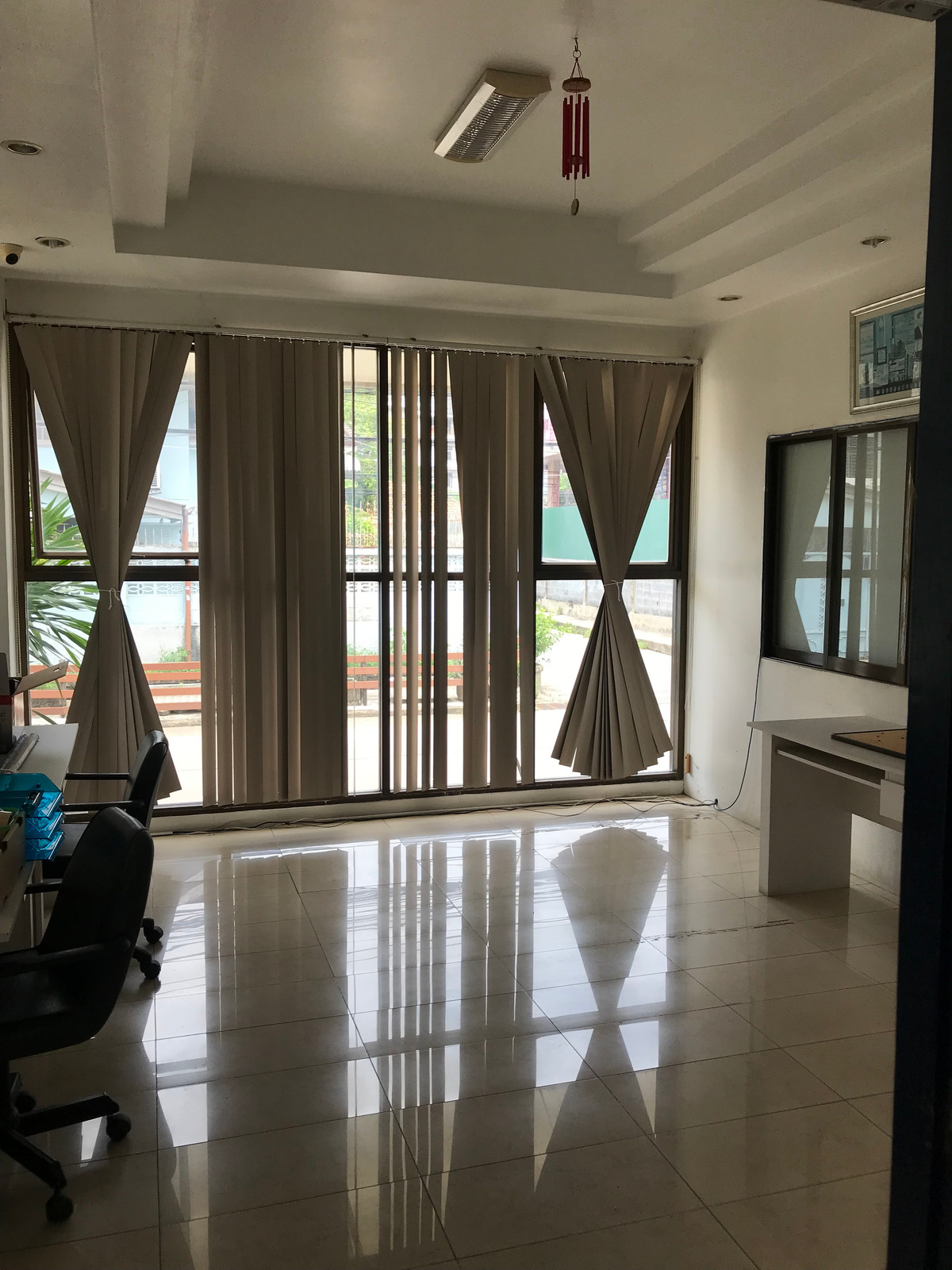 อาคารสำนักงาน รามคำแหง ซอย 64 / 4 ห้องนอน (ขาย), Office Building Ramkhamhaeng Soi 64 / 4 Bedrooms (FOR SALE) BZD185