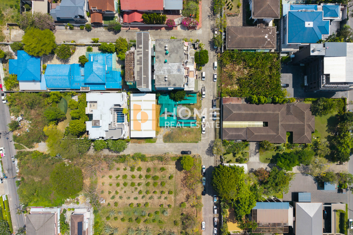 ที่ดินแปลงสวย หมู่บ้านเสรี 🔥 ที่ดิน 229 ตร.ว. ซอย ศรีนครินทร์ 55 / (ขาย), Land 229 sq.w. Soi Srinakarin 55 / (FOR SALE) FON083