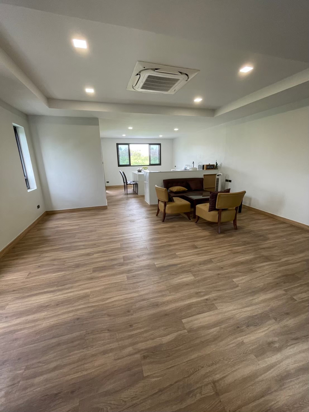 โฮมออฟฟิศ ข้าง รพ.สินแพทย์ / 3 ห้องนอน (เช่า), Home Office Near Synphaet Hospital / 3 Bedrooms (FOR RENT) MNT079