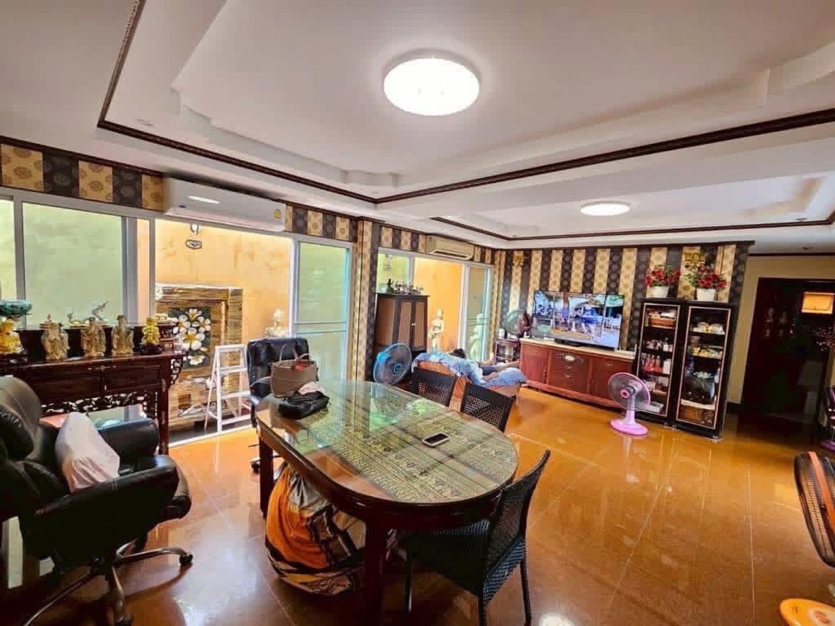 บ้านเดี่ยวนอกโครงการแยกมัจฉานุ / 5 ห้องนอน (ขาย), House & Land Matchanu Intersection / 5 Bedrooms (FOR SALE) AM133