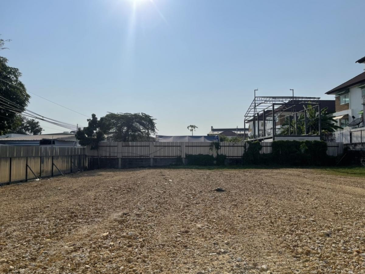 ที่ดินสุขุมวิท 77 ซอยอ่อนนุช 17 แยก 16 / Land (ขาย), Land Sukhumvit 77 Soi Onnut 17 Yak 16 (FOR SALE) GNG113