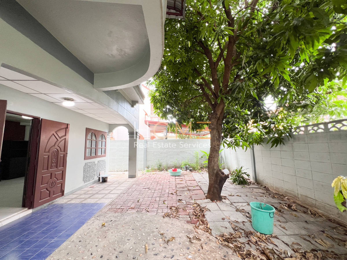 บ้านรังสิยา อุดมสุข 58 / 5 ห้องนอน (SALE WITH TENANT), Baan Rangsiya Udomsuk 58 / 5 Bedrooms (SALE WITH TENANT) GNG112