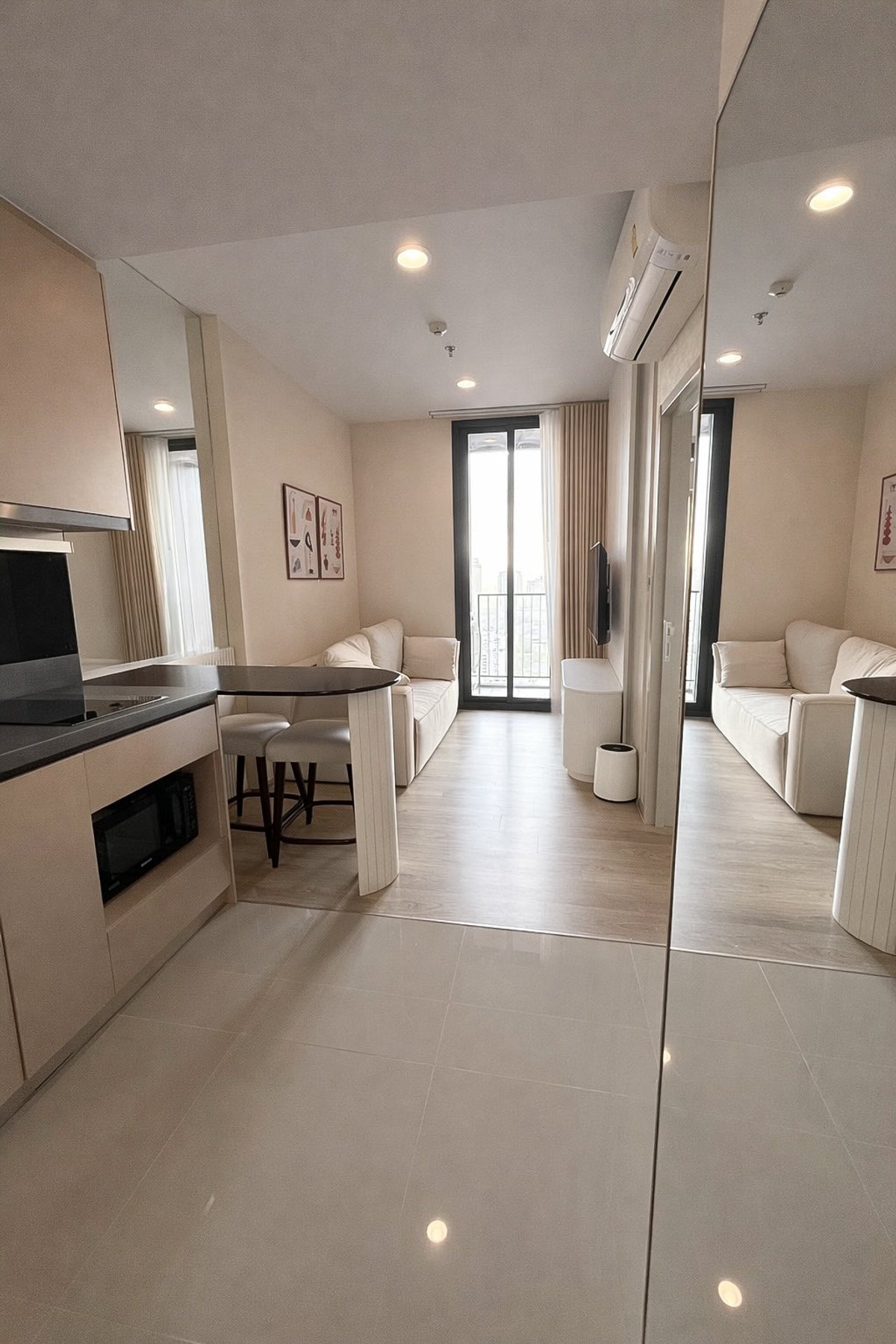 Oka Haus Sukhumvit 36 / 1 Bedroom (FOR SALE), โอกะ เฮ้าส์ สุขุมวิท 36 / 1 ห้องนอน (ขาย) NA166