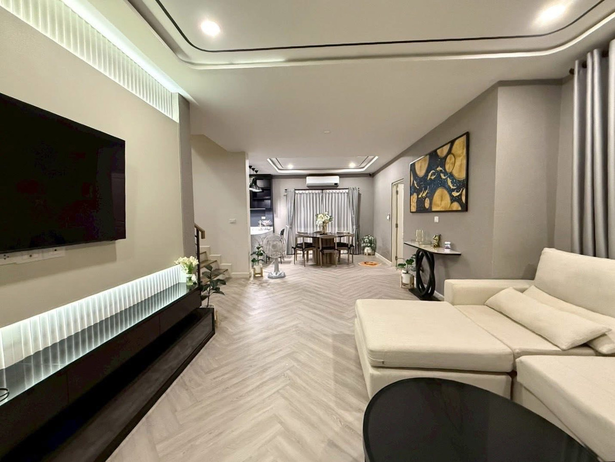 เซนโทร พระราม 2 - พุทธบูชา / 4 ห้องนอน (ขาย), Centro Rama 2 - Phutthabucha / 4 Bedrooms (FOR SALE) DML014