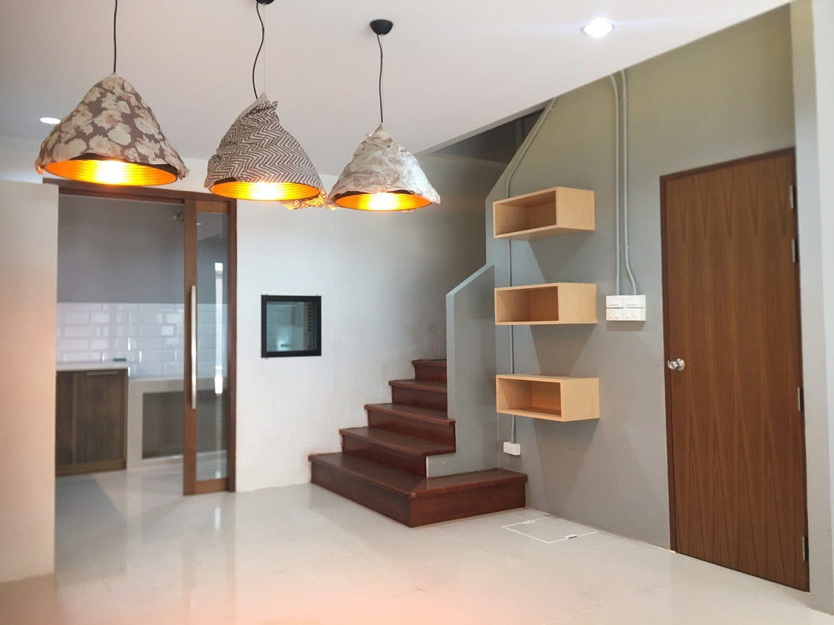 อาคาร 4 ชั้น ซอยจันทร์ 14/1 / 2 ห้องนอน (ขาย), Commercial Building Soi Chan 14/1 / 2 Bedrooms (FOR SALE) DML023