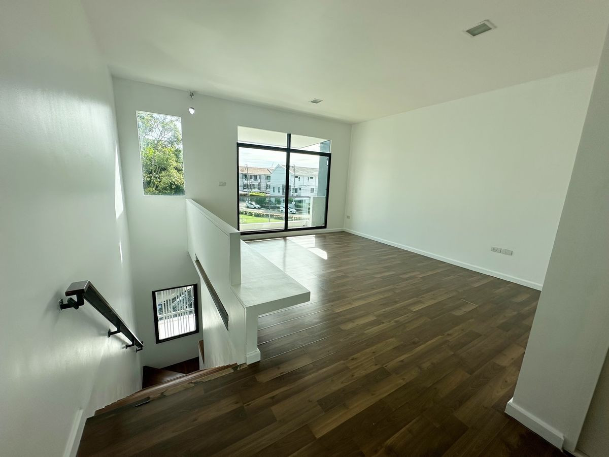 บ้านใหม่ พระราม 2 - พุทธบูชา 2 / 3 ห้องนอน (ขาย), Baan Mai Rama 2 - Phutthabucha 2 / 3 Bedrooms (FOR SALE) DML031