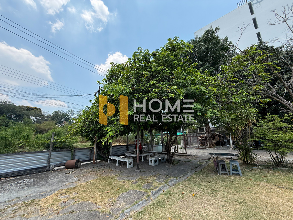 ที่ดิน ซอยอ่อนนุช 24 / (ขาย), Land Soi Onnut 24 / (FOR SALE) GNG115