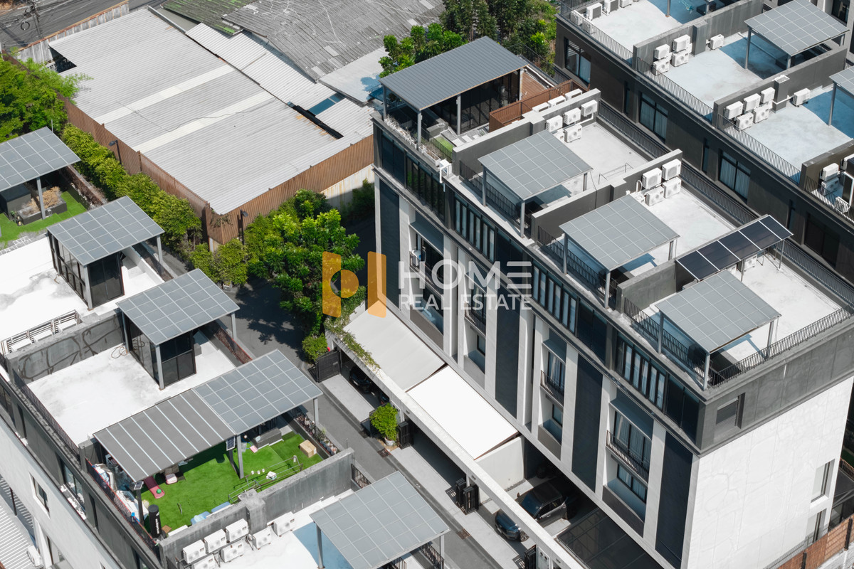 บ้านดีไซน์เฉพาะตัว Rare สุดในโครงการ 🔥 ไอเรส พระราม 9 / 2 ห้องนอน (ขาย), Aires Rama 9 / 2 Bedrooms (FOR SALE) BZD175