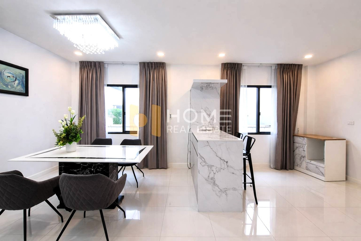 🏡 บ้านเดี่ยว เซนโทร ราชพฤกษ์ - สวนผัก 3 🔥เข้าเมืองง่าย ใกล้ทางด่วน 5 นาที / 4 ห้องนอน (ขาย), Centro Ratchaphruek - Suanphak 3 / Detached House 4 Bedrooms (FOR SALE) AOM029