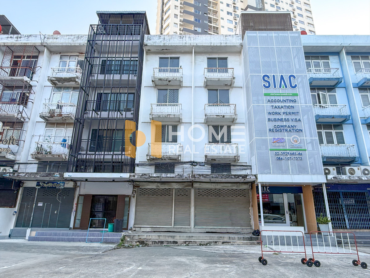 อาคารพาณิชย์ 2 คูหา ซอยสุขุมวิท 101/2 / 1 ห้องนอน (ขาย), Commercial Building Soi Sukhumvit 101/2 / 1 Bedroom (FOR SALE) GNG083
