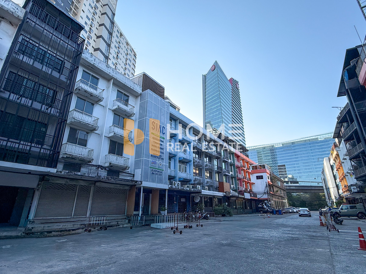 อาคารพาณิชย์ 2 คูหา ซอยสุขุมวิท 101/2 / 1 ห้องนอน (ขาย), Commercial Building Soi Sukhumvit 101/2 / 1 Bedroom (FOR SALE) GNG083