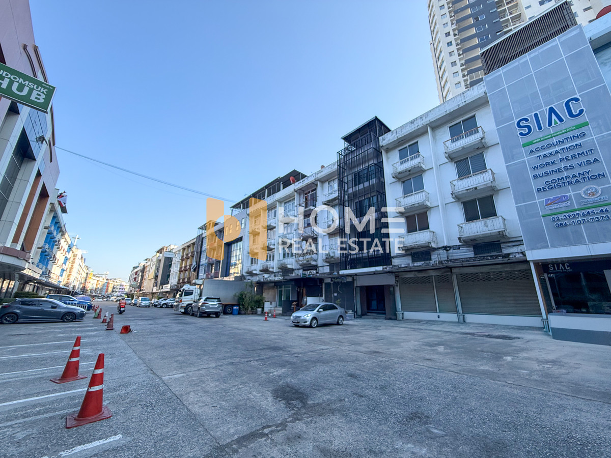 อาคารพาณิชย์ 2 คูหา ซอยสุขุมวิท 101/2 / 1 ห้องนอน (ขาย), Commercial Building Soi Sukhumvit 101/2 / 1 Bedroom (FOR SALE) GNG083