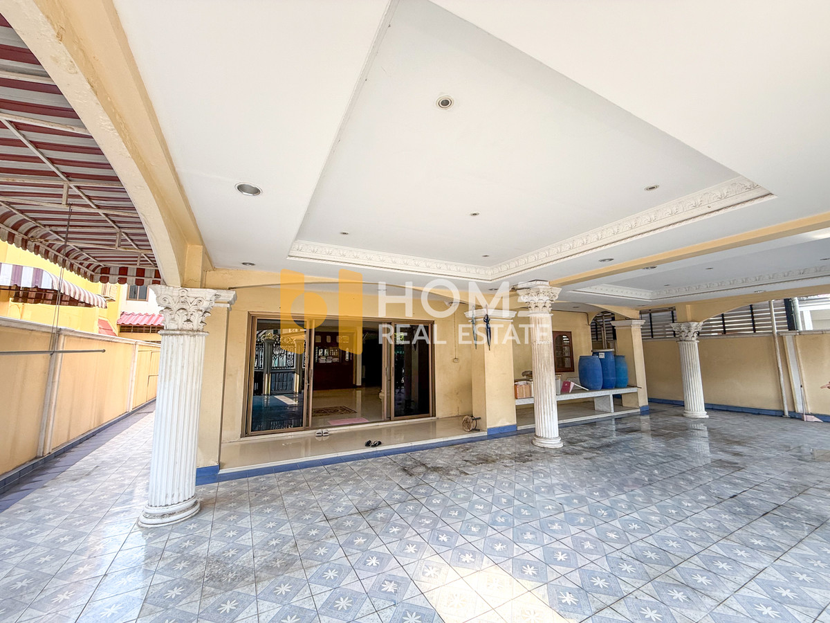 หมู่บ้านรังสิยา ซอยอุดมสุข 58 / 6 ห้องนอน (ขาย), Rangsriya Village Udomsuk 58 / 6 Bedrooms (FOR SALE) GNG056