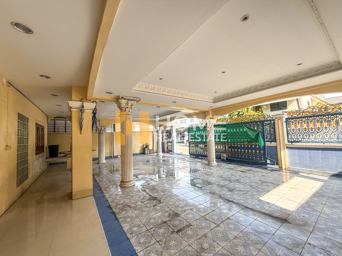 หมู่บ้านรังสิยา ซอยอุดมสุข 58 / 6 ห้องนอน (ขาย), Rangsriya Village Udomsuk 58 / 6 Bedrooms (FOR SALE) GNG056