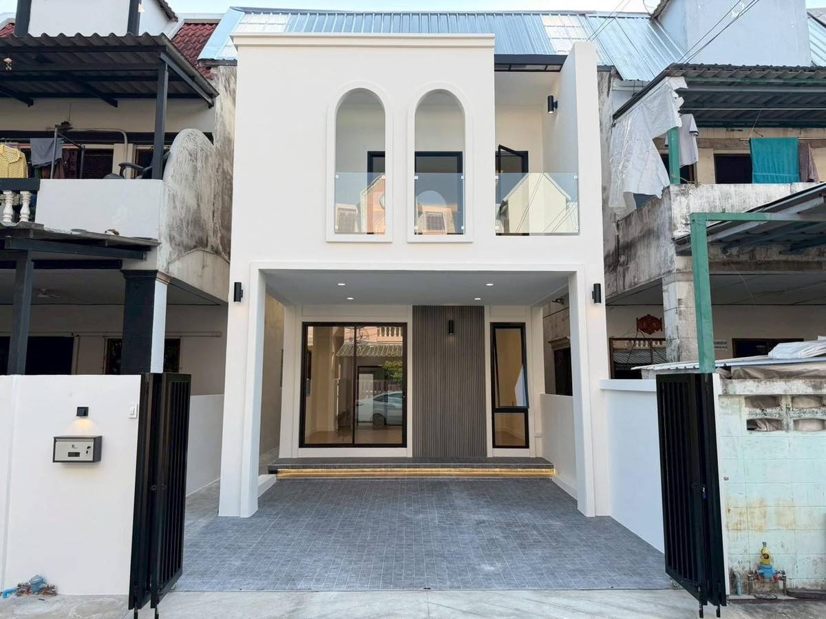 หมู่บ้านเมืองเพชรวิลเลจ / 3 ห้องนอน (ขาย), Muang Phet Village / 3 Bedrooms (FOR SALE) BALL346